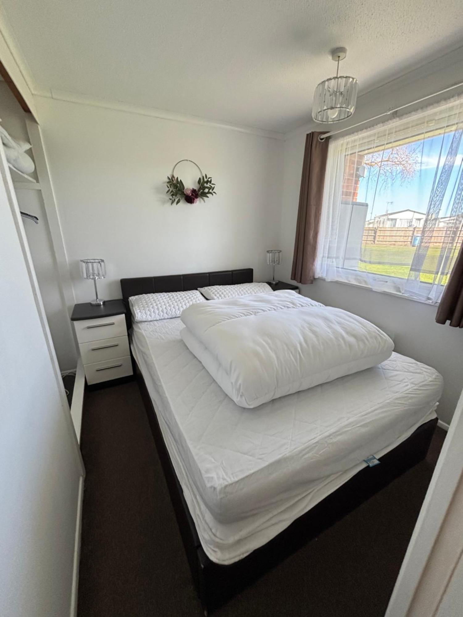 Signature, Scratby - Two Bed Chalet, Sleeps 7, Free Wi-Fi, Bed Linen And Towels Included, Pets Welcome And Onsite Entertainment Available Exterior photo